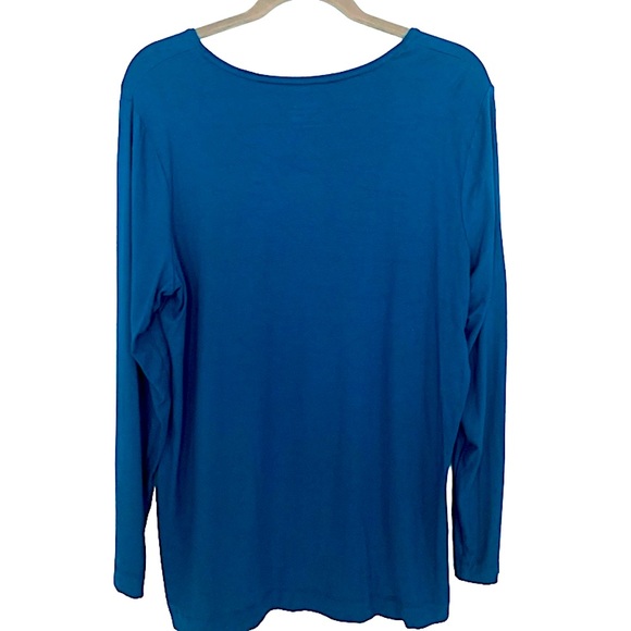 Chico's Tops - Chico’s Long Sleeve Scoop Neck Dark Blue Top Size XL